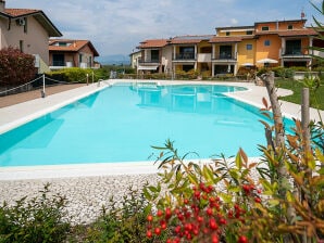 Appartamento per vacanze Regarda - Appartamento con 3 camere "Lelegance" in residenza con piscina e giardino - Lazise - image1