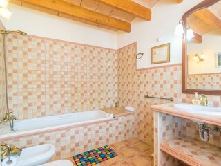 Tenuta Binissalem Caratteristiche 51