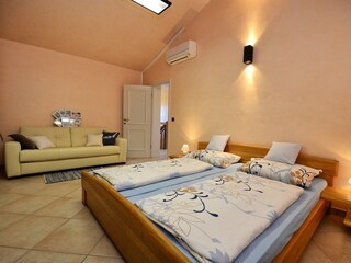 Villa Tar Características 25