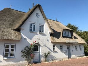 Ferienwohnung "Wattwurm" im Haus Klarinette - Nebel - image1