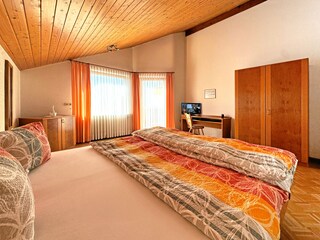 Apartment 5 Sleeping room