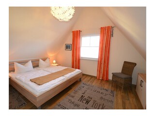 Schlafzimmer OG