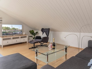 Ferienwohnung Harlesiel Wohnzimmer 8