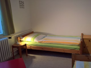 Schlafzimmer 2