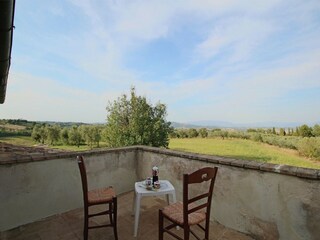 Villa Collazzone Outdoor Recording 8