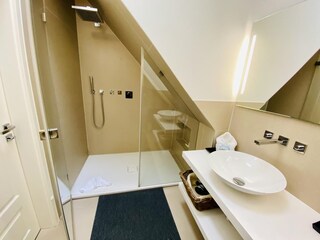 Ferienwohnung Warnemünde Ausstattung 23
