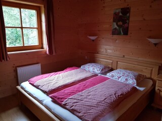 Schlafzimmer Unten