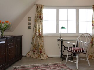 Upstairs bedroom with sea view