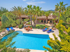 Finca Cala Sanau 2210 mit Pool