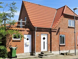 Apartment Ferring Outdoor Recording 3