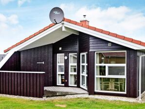 Holiday house 4 person holiday home in GROEMITZ - Grömitz - image1