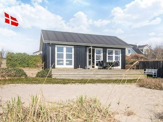 Ferienhaus Bjert Strand  13