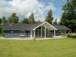 Holiday house 8 person holiday home in Silkeborg - Gjern - image1