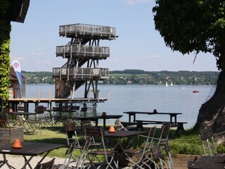 Sprungturm im Strandbad in Utting