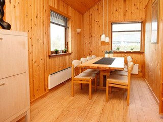 Ferienhaus Hou  12