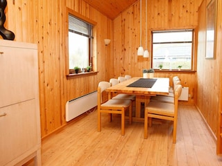 Ferienhaus Hou  13