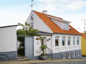 Apartment 4 person holiday home in Allinge - Allinge - image1