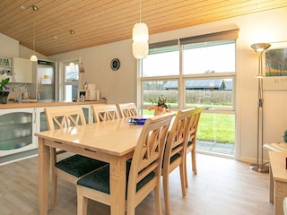 Holiday house Hou  10