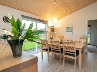 Ferienhaus Hou  16