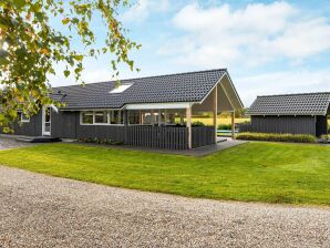 Holiday house 8 Personen Ferienhaus in Hovborg - Hovborg - image1