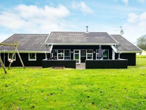 10 Personen Ferienhaus in Nordborg - Købingsmark - image1