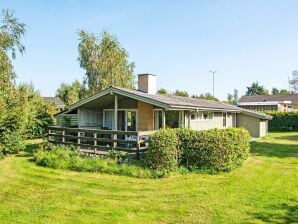 6 Personen Ferienhaus in Glesborg - Bønnerup Strand - image1