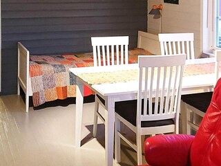 Holiday house Ballstad  9