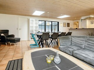 Holiday house Hou  37