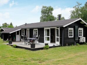 4 Personen Ferienhaus in Jerup - Bratten Strand - image1