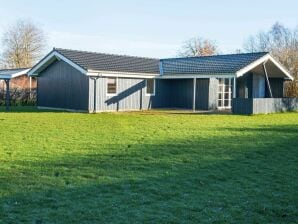 8 Personen Ferienhaus in Børkop-By Traum - Høll - image1