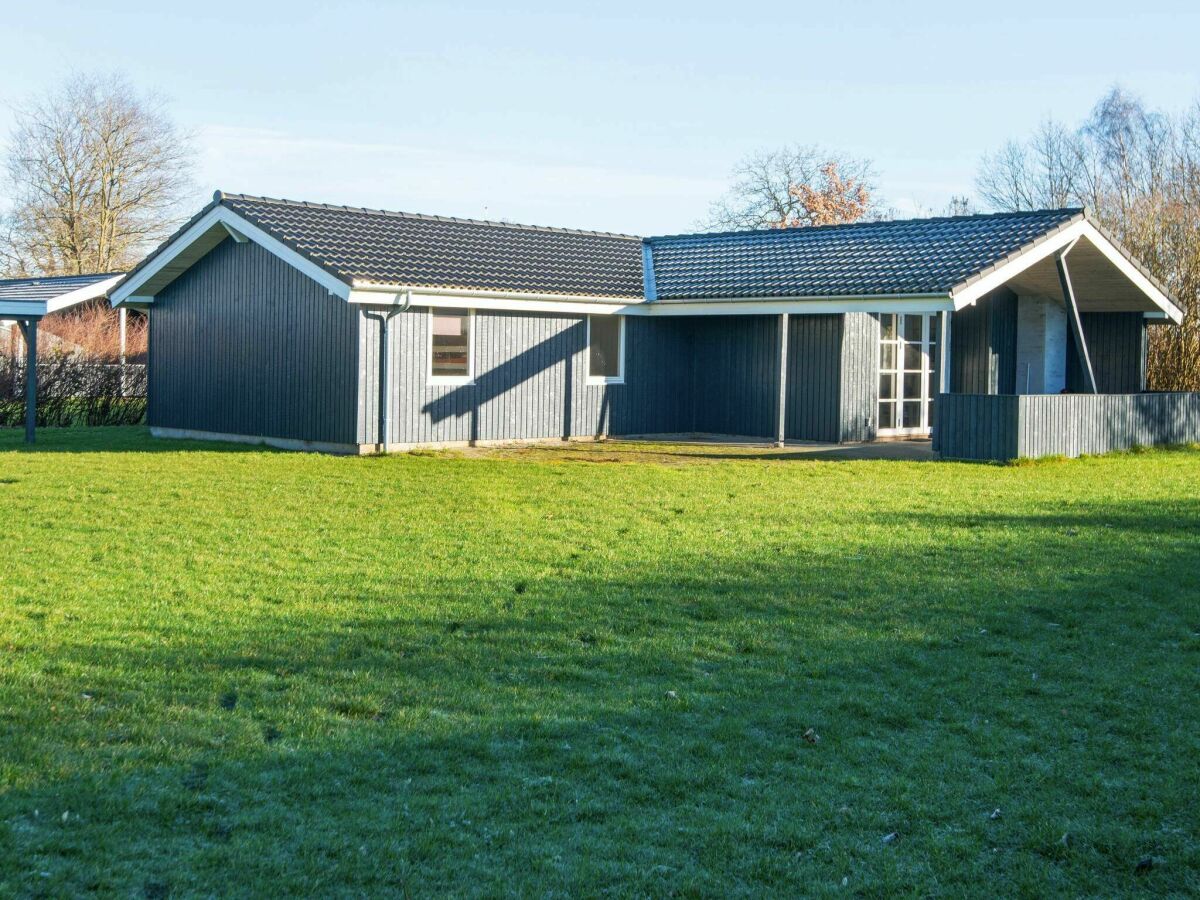 Ferienhaus Høll Außenaufnahme 1