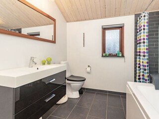 Holiday house Lynderup  20