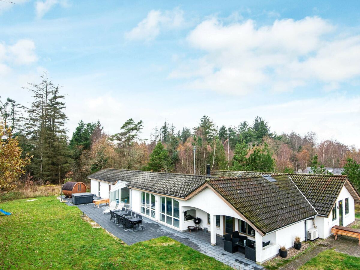 Ferienhaus Henne Strand Außenaufnahme 2