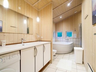 Holiday house Udsholt Strand  24