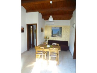 Bungalow Marina di Modica Woonkamer 28