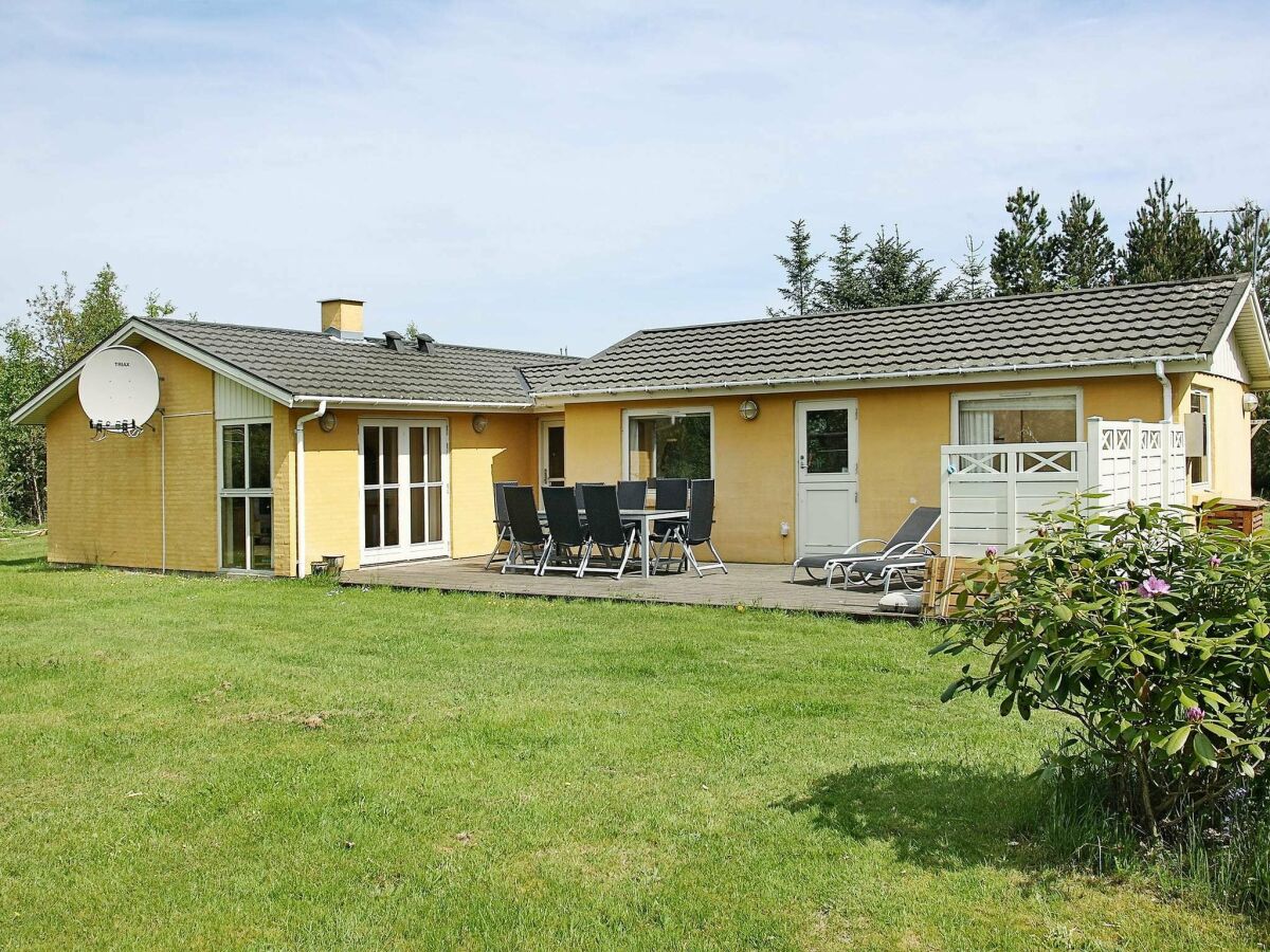 Ferienhaus Bratten Strand Außenaufnahme 1