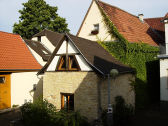 The cottage belongs to a farmhouse (18th century).