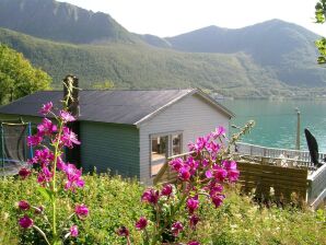Holiday house 10 Personen Ferienhaus in Kaldfarnes-By Traum