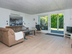 Holiday house 6 Personen Ferienhaus in Allingåbro-By Traum - Fjellerup Beach - image1