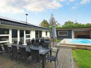 Holiday house 10 Personen Ferienhaus in Væggerløse - Marielyst - image1