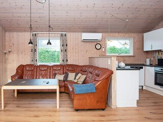 Ferienhaus Høll  18