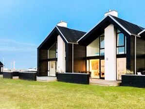 Holiday house 8 person holiday home in Hadsund-By Traum - Als - image1