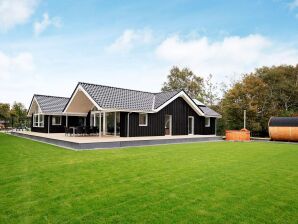 Holiday house 14 Personen Ferienhaus in Gørlev - Reersø - image1