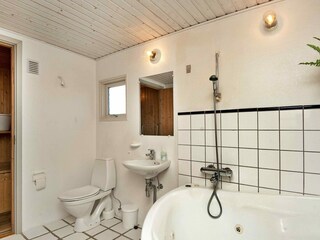 Holiday house Henne Strand  9