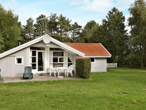 Ferienhaus 8 person holiday home in Rødby-By Traum