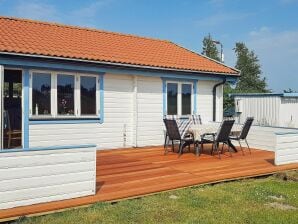 Ferienhaus 6 person holiday home in Rødby