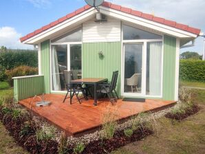 Ferienhaus 4 person holiday home in GROEMITZ