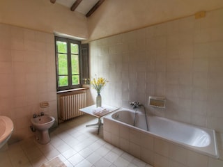 Farmhouse Umbertide Features 28