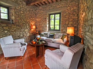 Farmhouse Umbertide Features 30