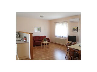 FeWo "Weinknospe"Küche/Wohnbereich